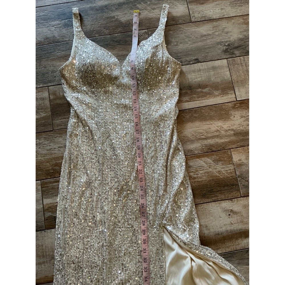 IEENA FOR MACDUGGAL SILVER SEQUIN SWEETHEART NECKLINE UBACK FRONT SLIT GOWN SZ 6 - Picture 13 of 16